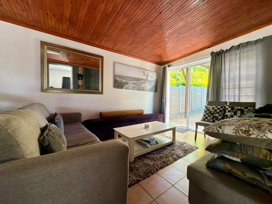 7 Bedroom Property for Sale in Heather Park Western Cape